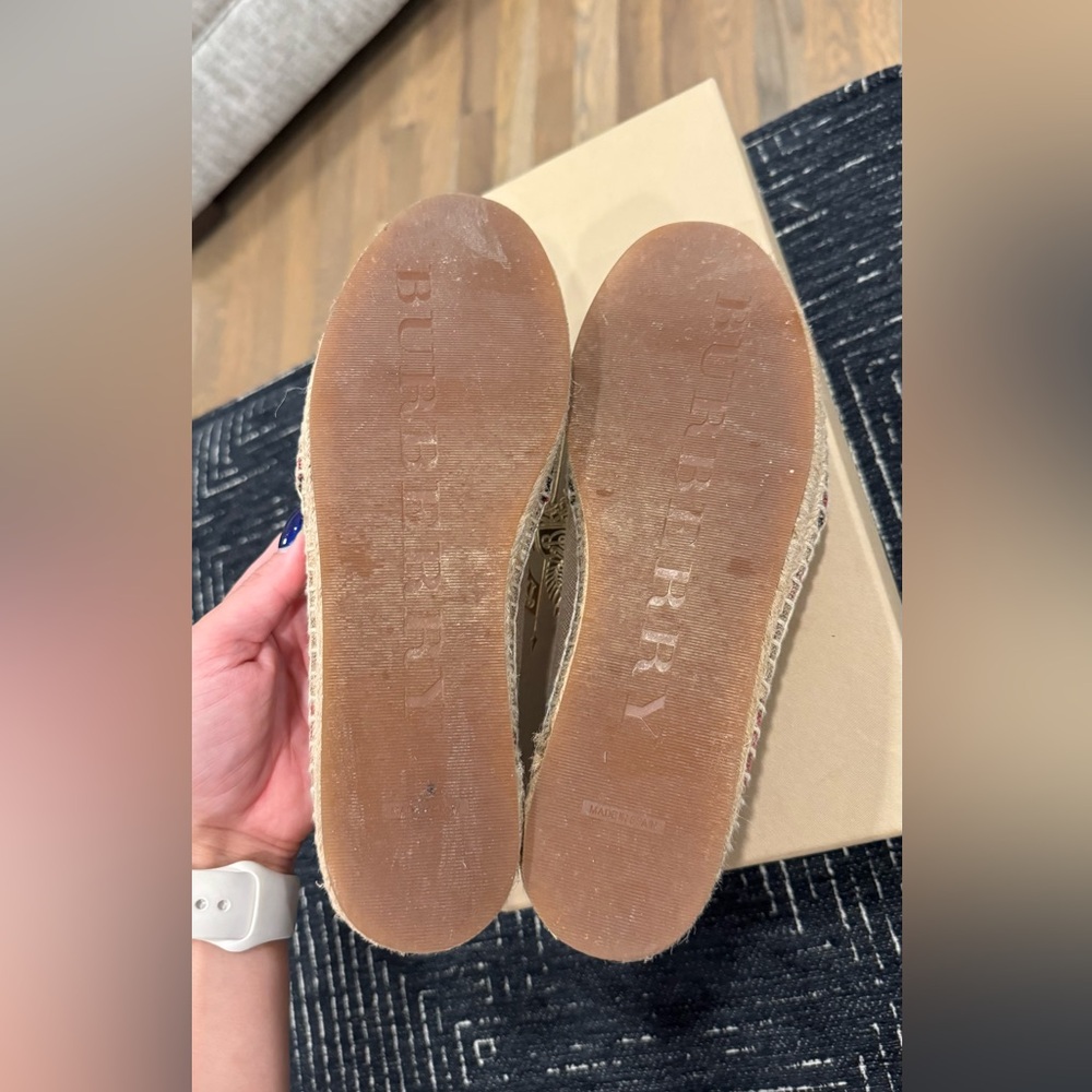 Burberry BRIT Espadrilles - Picture 4 of 8